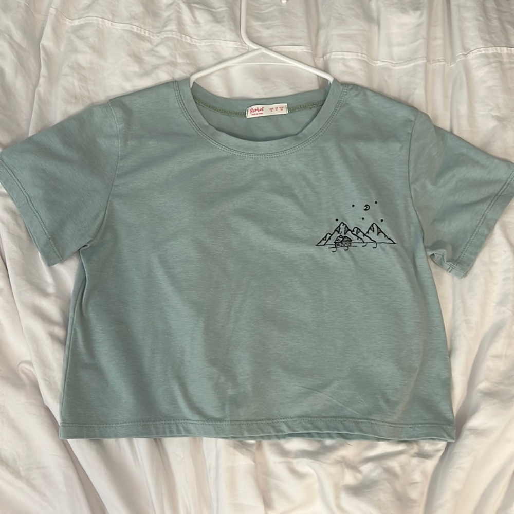 Romwe cropped tshirt, color blue w/ black detailing, size S
